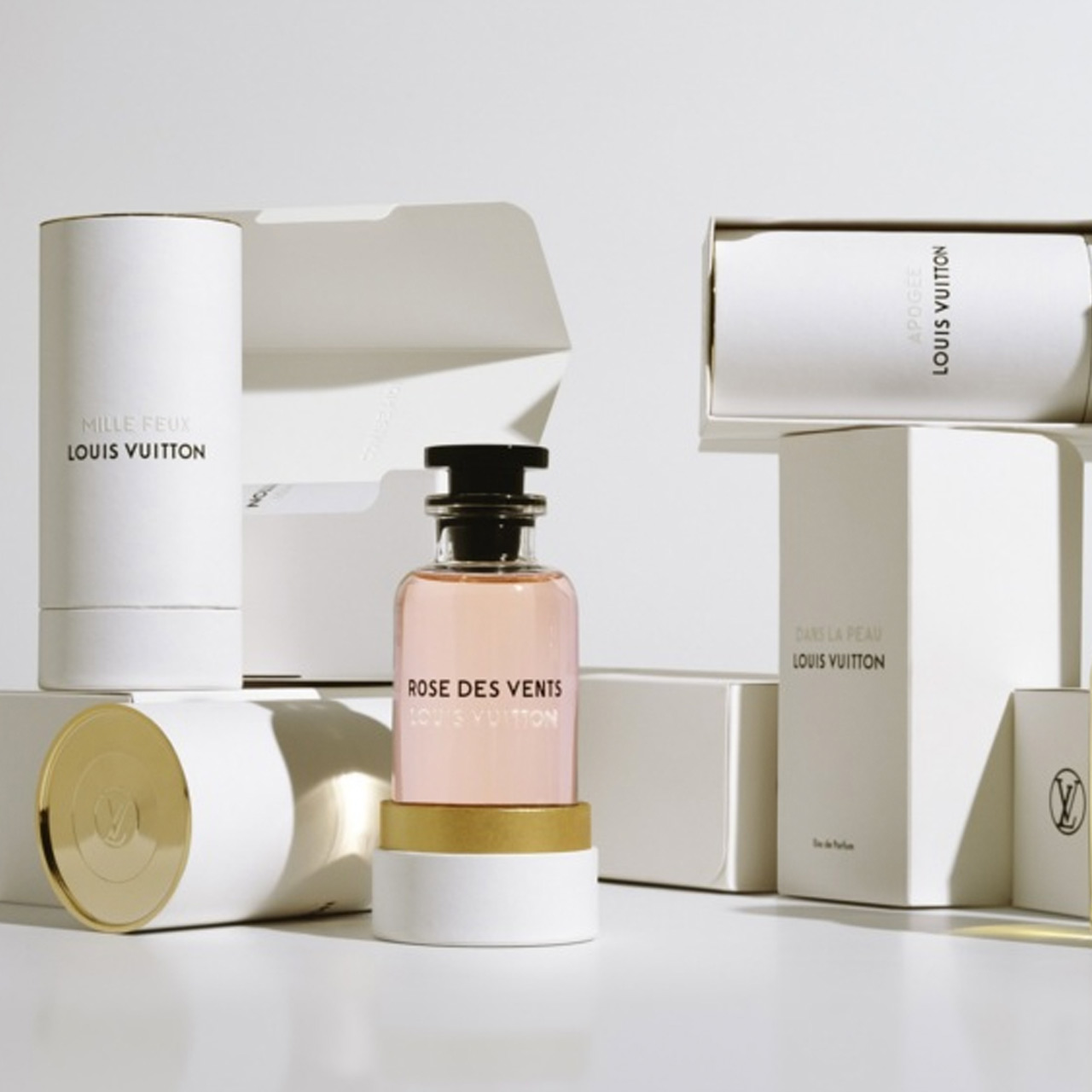 LVMH- Mobiliario para sus ofinas de Fragances Brands