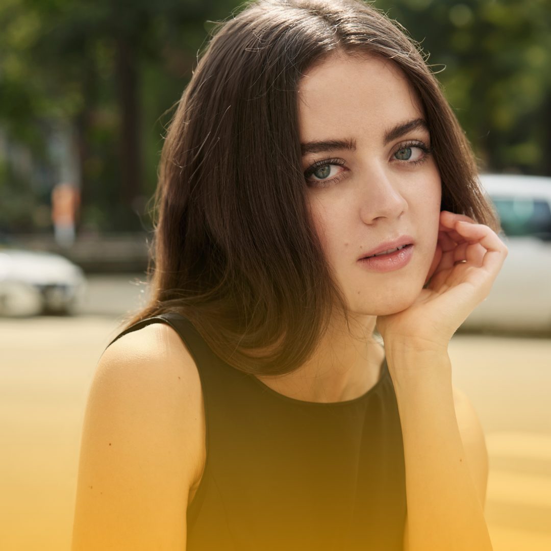 Platicamos con Lou Gala sobre su papel en El decamerón